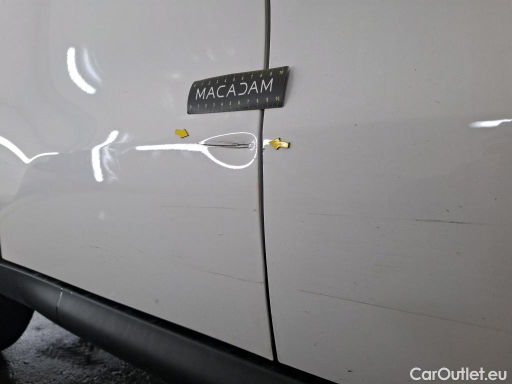  Citroen  C3 CITROEN  Aircross / 2017 / 5P / SUV BlueHDi 110 S&S BVM6 Feel Pack Business #5