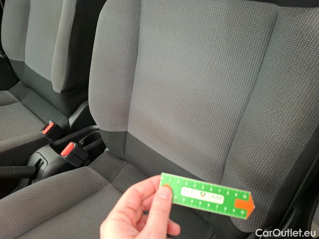  Citroen  C3  Feel Business 1.5 BlueHDI 100CV BVM5 E6dT #5