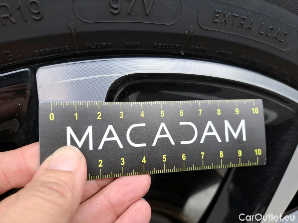  Citroen  C5 CITROEN  Aircross / 2018 / 5P / SUV Hybrid 225 ë-EAT8 Shine Pack #13