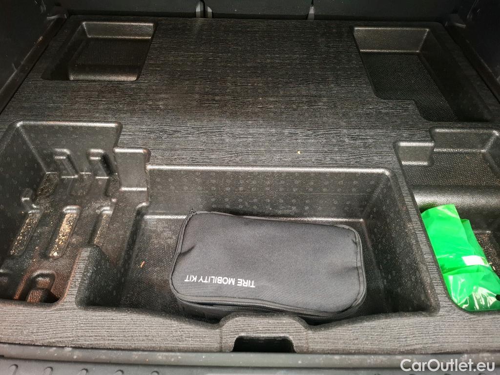  Hyundai  Tucson  Business Mild-Hybrid 2WD 1.6 CRDI 135CV BVA7 E6d #29