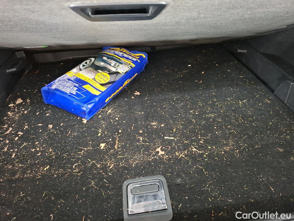  DS  DS7 DS DS 7 Crossback / 2017 / 5P / SUV E-TENSE 225 Business #7