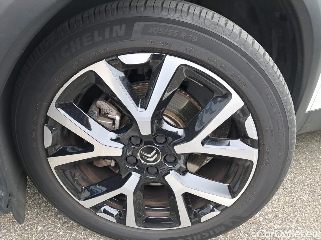  Citroen  C5 CITROEN  Aircross / 2018 / 5P / SUV Hybrid 225 ë-EAT8 Shine Pack #10