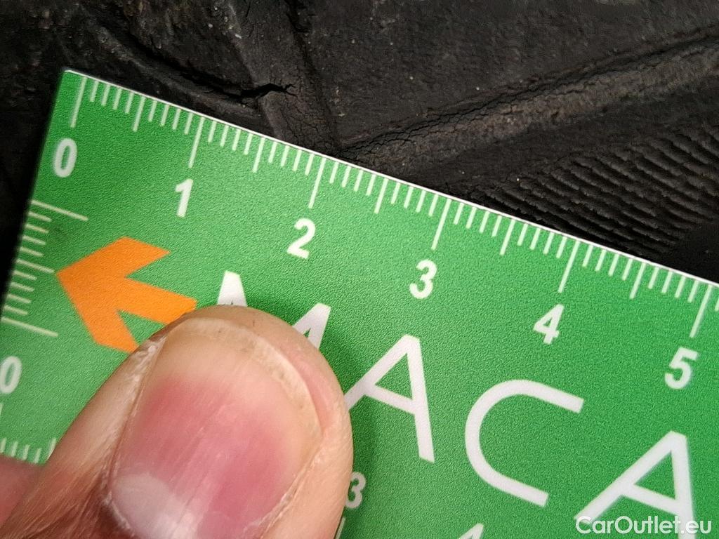  Fiat  500 FIAT   2015  3P  Berline Hybrid 10 BSG 70 ch Dolcevita #28