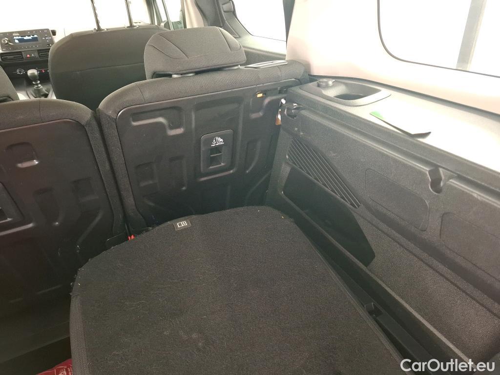  Citroen  Berlingo  Live M 1.2 PureTech 110 - 7 Places #1