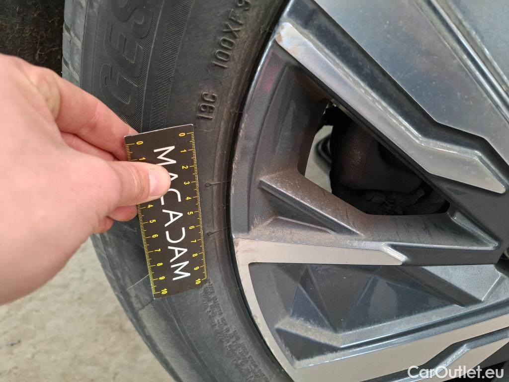  Hyundai  Tucson  Business Mild-Hybrid 2WD 1.6 CRDI 135CV BVA7 E6d #12