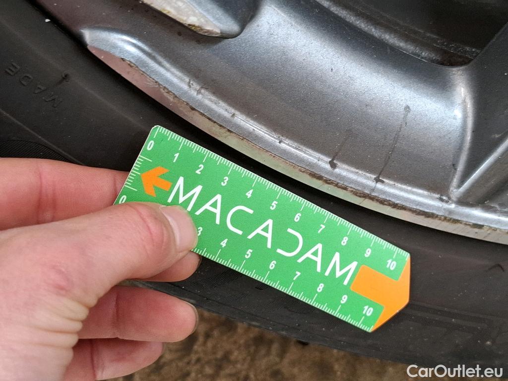  DS  DS7 DS DS 7 Crossback / 2017 / 5P / SUV E-TENSE 225 Business #2