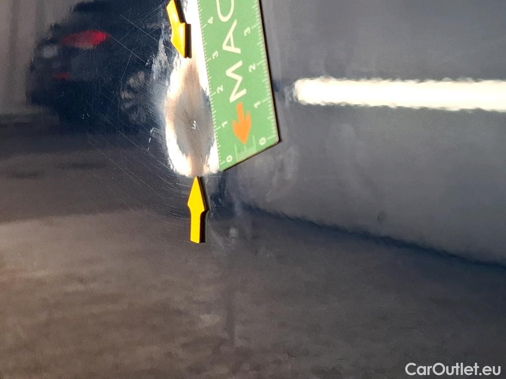  Fiat  500 FIAT   2015  3P  Berline Hybrid 10 BSG 70 ch Dolcevita #31