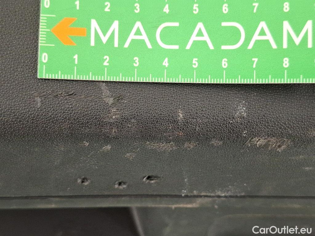  Citroen  C3  Société Feel 1.5 BlueHDI 100CV BVM5 E6dT #23