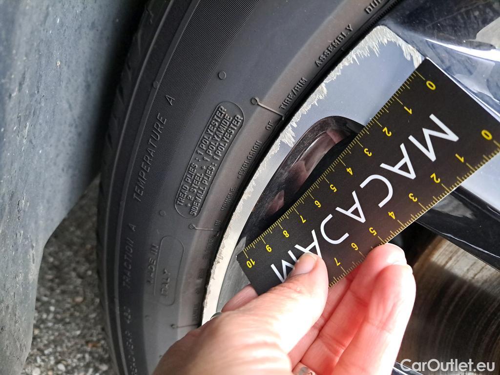  Citroen  C5 CITROEN  Aircross / 2018 / 5P / SUV Hybrid 225 ë-EAT8 Shine Pack #33