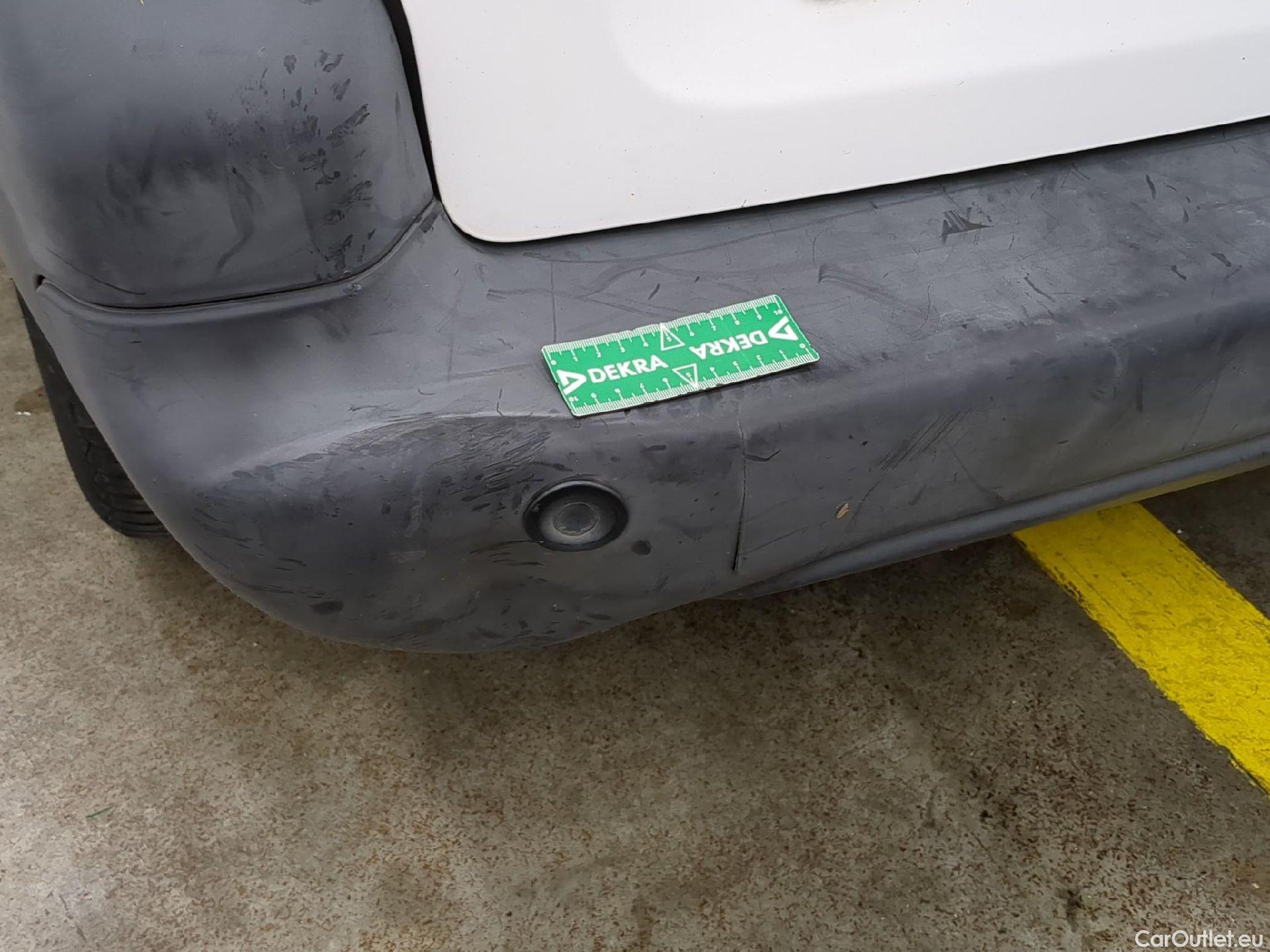  Peugeot  Partner  L1 Premium Pack 1.6 HDi 100CV BVM5 E6 #37