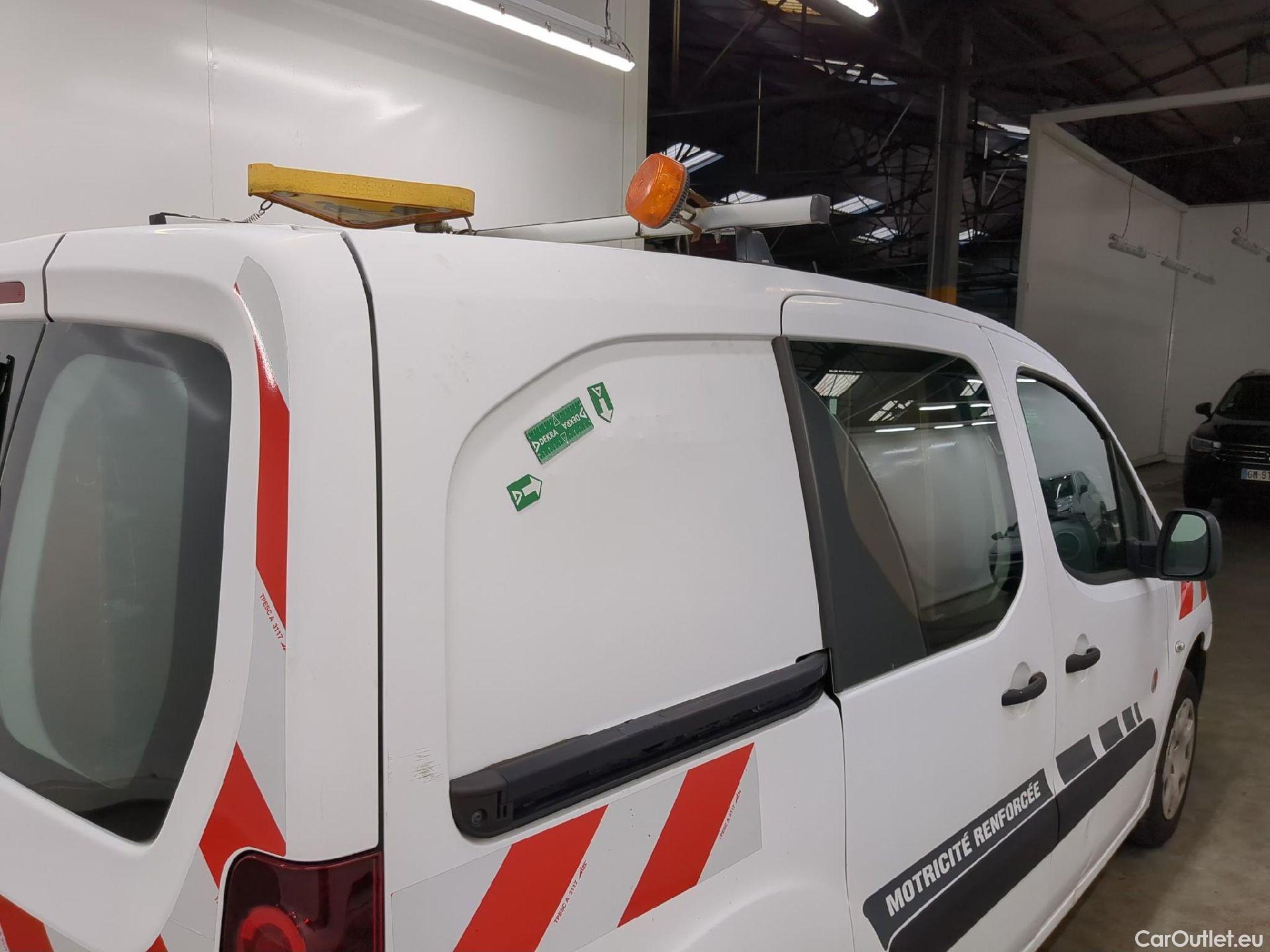  Peugeot  Partner  L1 Premium Pack 1.6 HDi 100CV BVM5 E6 #50