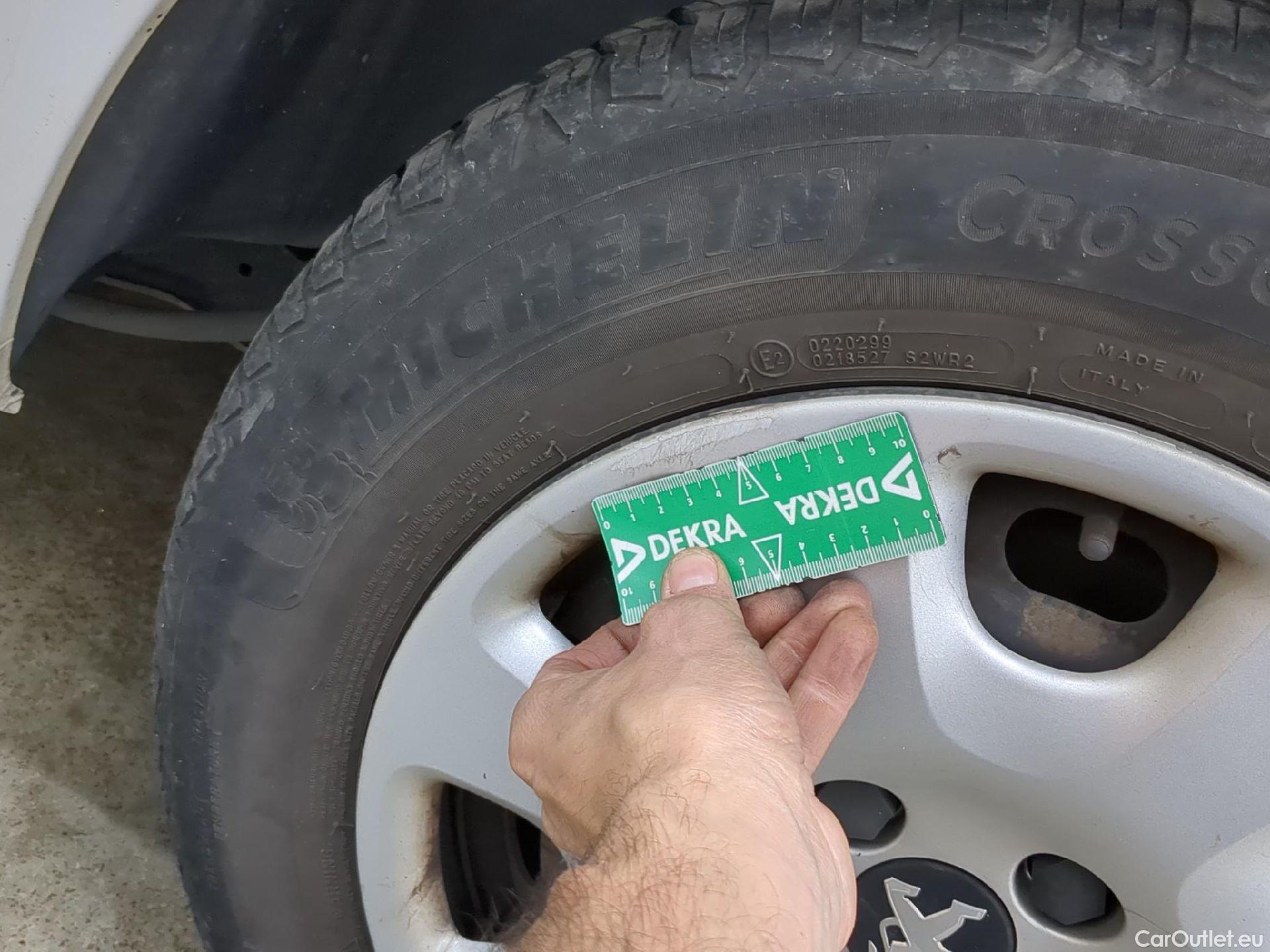  Peugeot  Partner  L1 Premium Pack 1.6 HDi 100CV BVM5 E6 #10