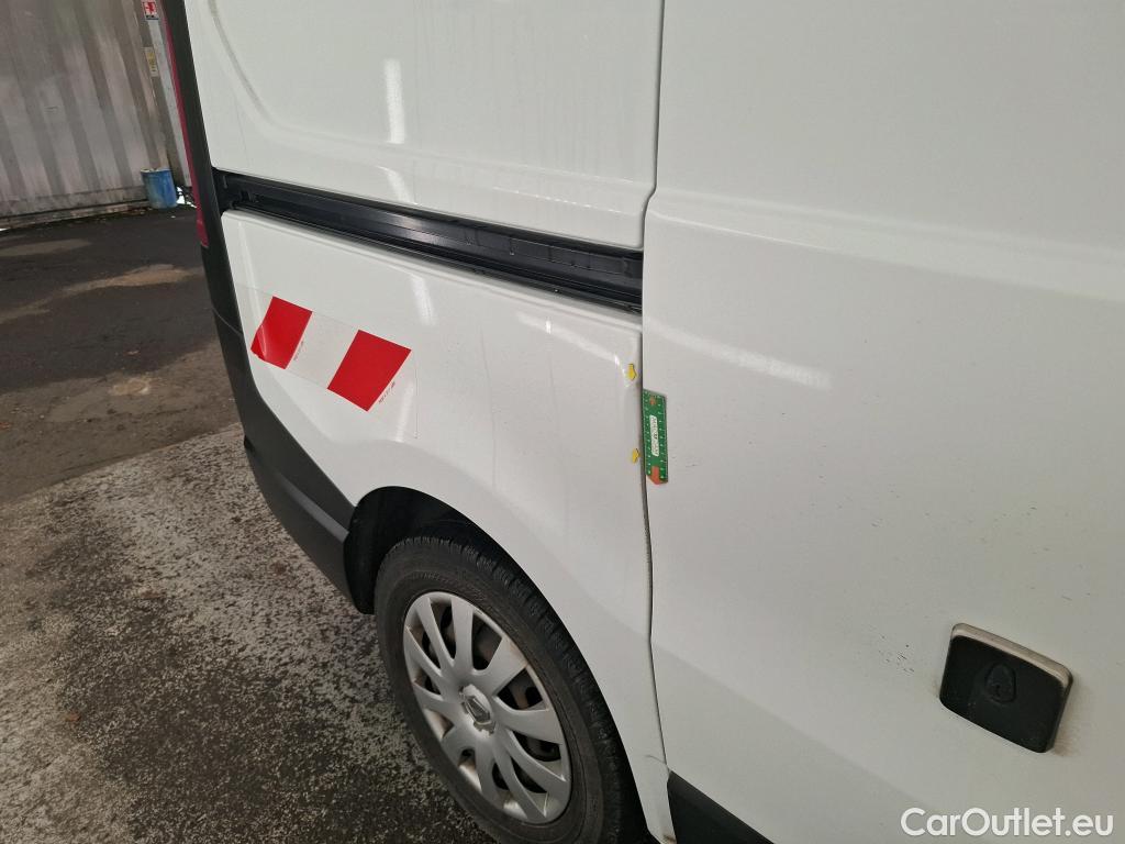  Renault  Trafic RENAULT  / 2019 / 4P / Fourgon tole FG GCF L1H1 1000 Energy dCi 145 EDC #14