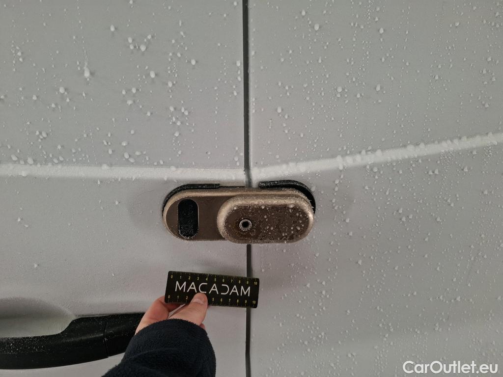  Renault  Trafic  Furgon Grand Confort L1H1 1200 1.6 dCi 125CV BVM6 E6 #23