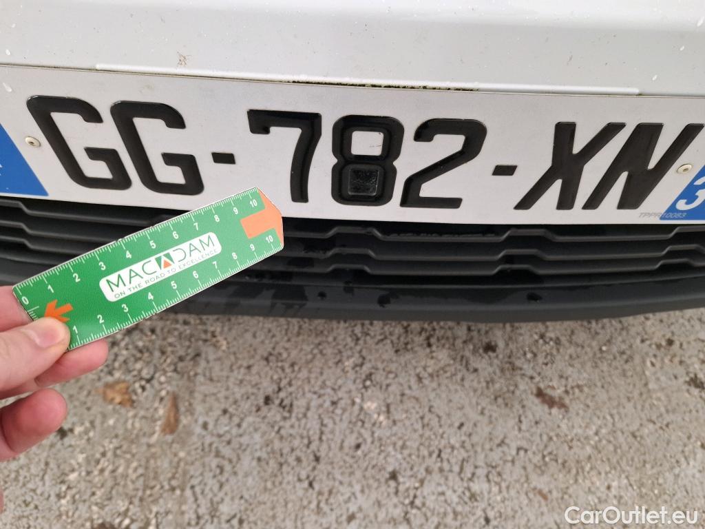  Renault  Trafic  Fourgon L1H1 3T Grand Confort 2.0 dCi 130CV BVM6 E6d #12