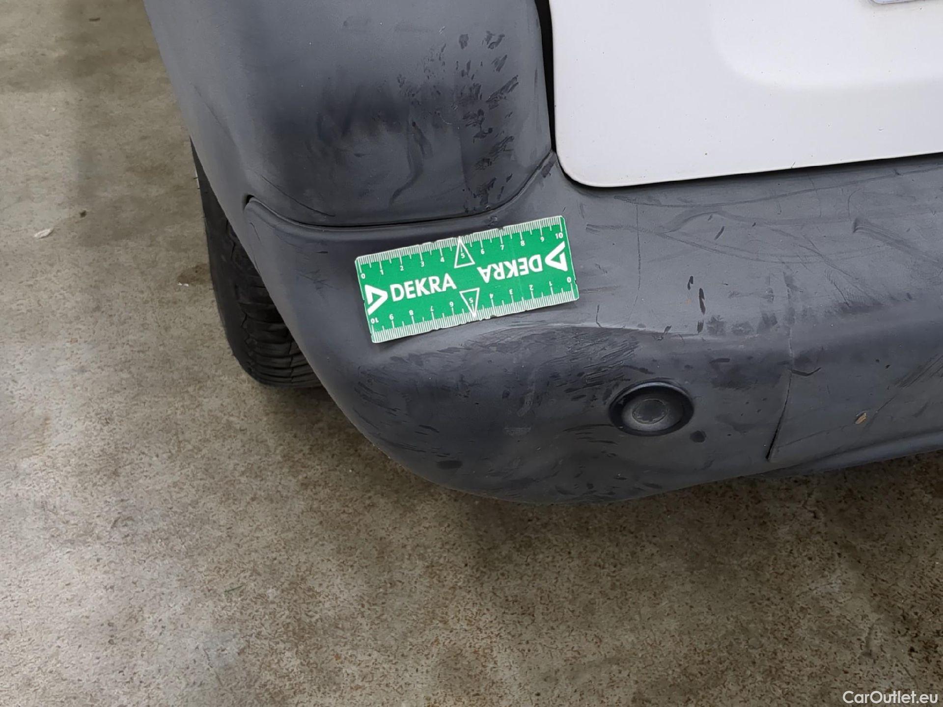  Peugeot  Partner  L1 Premium Pack 1.6 HDi 100CV BVM5 E6 #33