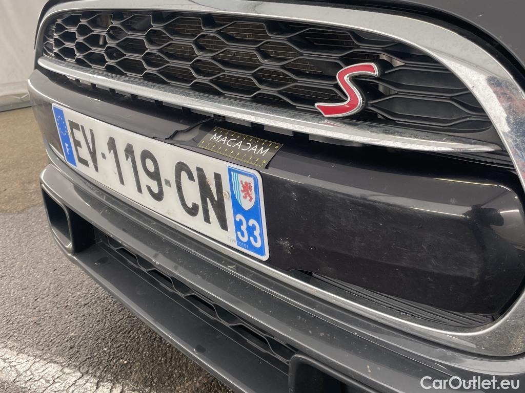  Mini  Cooper MINI Mini 5p Berline  SD Finition Exquisite 170 ch BVA8 #1