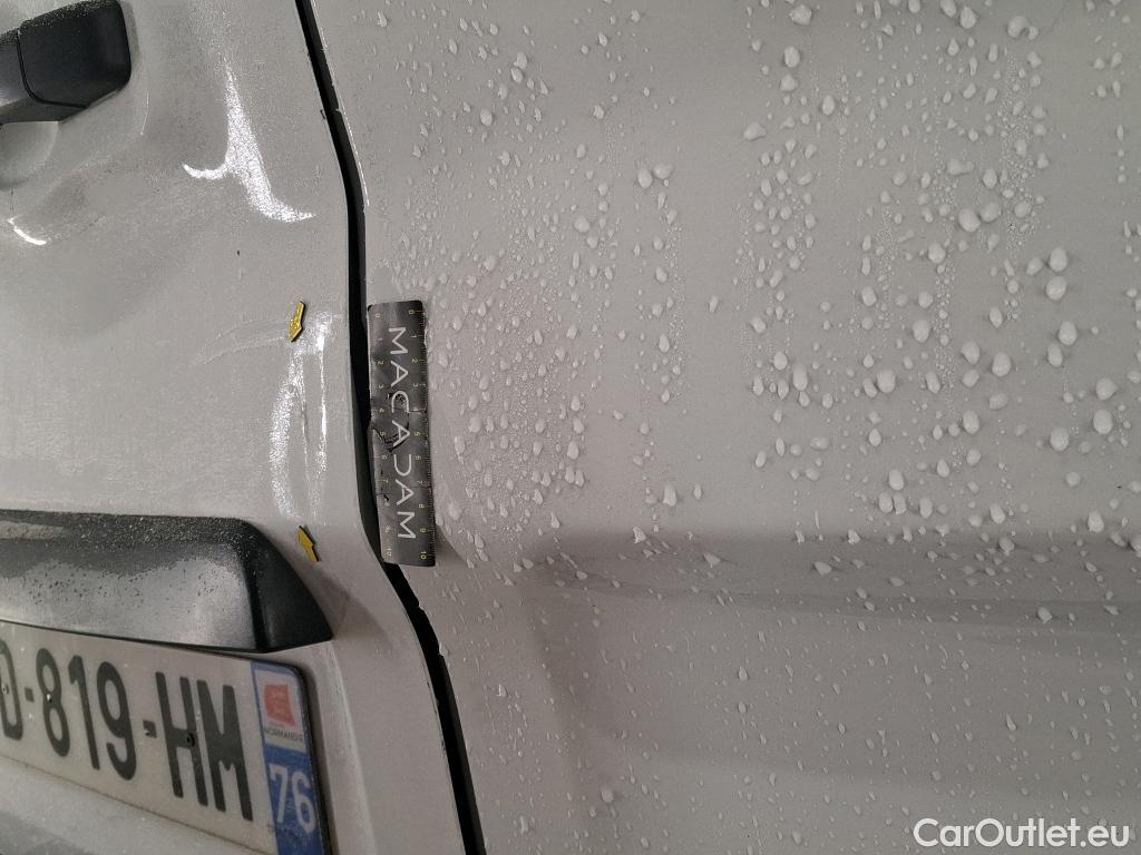  Renault  Trafic  Furgon Grand Confort L1H1 1200 1.6 dCi 125CV BVM6 E6 #13