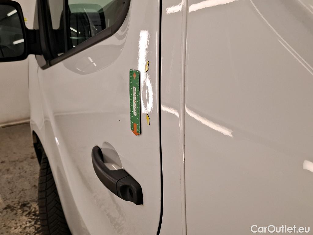  Renault  Trafic  Fourgon L1H1 3T Grand Confort 2.0 dCi 130CV BVM6 E6d #4