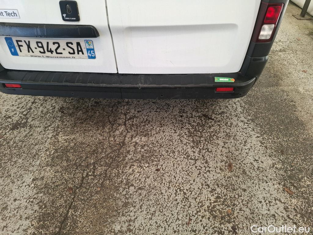  Renault  Trafic RENAULT  / 2019 / 4P / Fourgon tole FG GCF L1H1 1000 Energy dCi 145 EDC #4