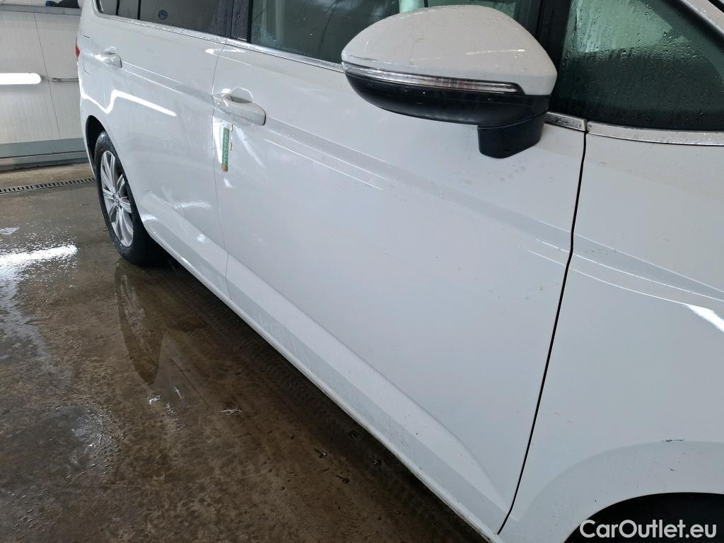  Volkswagen  Touran VOLKSWAGEN  5p Monovolume 2.0 TDI 150 DSG6 Carat BMT 7 places #30