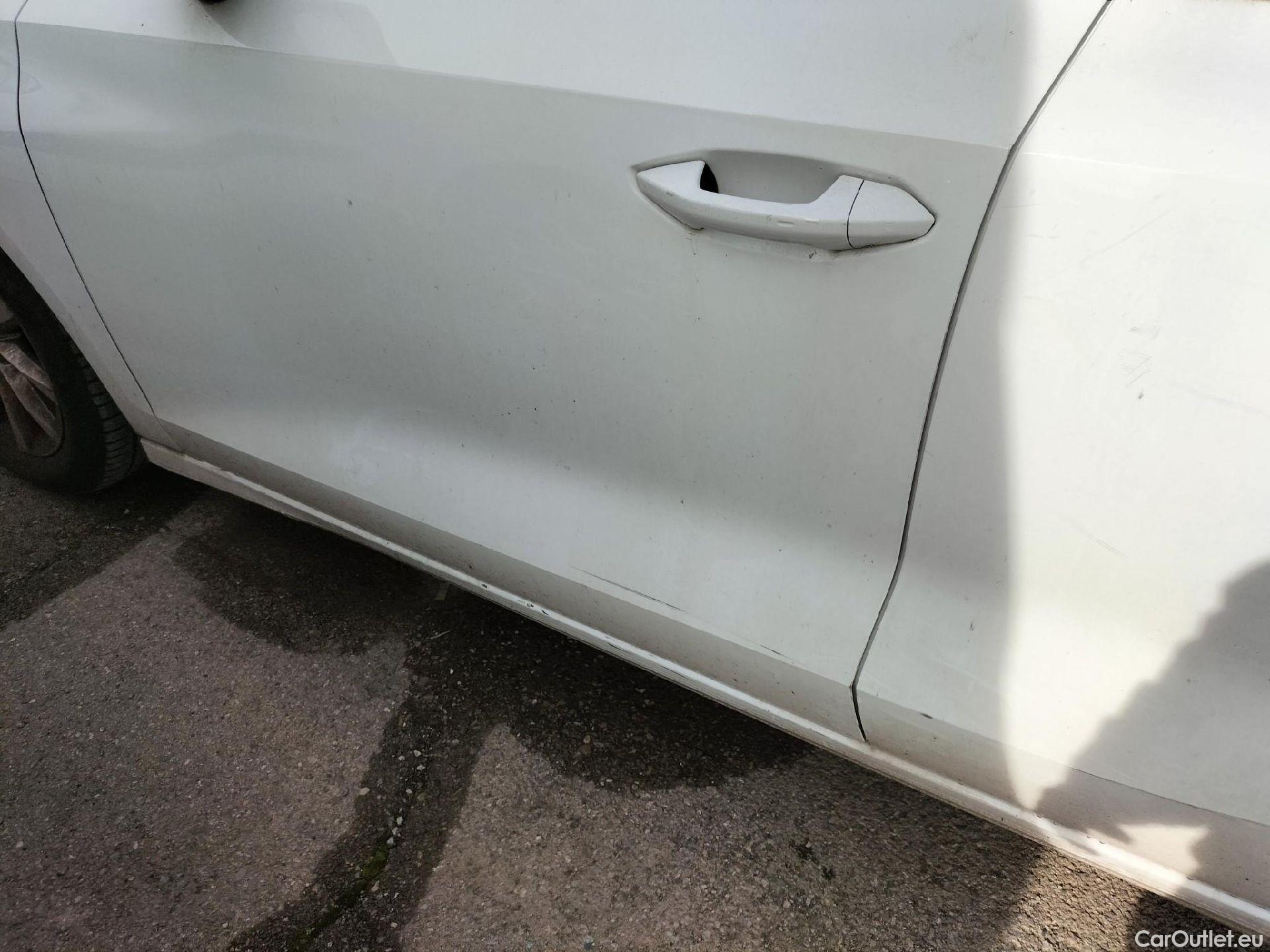  Audi  A3 AUDI  / 2020 / 5P / berlina con portón Sportback 30 TFSI 81kW (110CV) S tronic #17