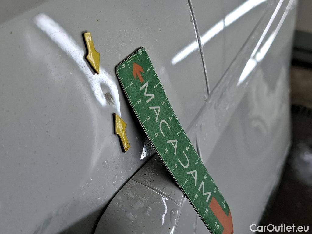  Volkswagen  Touran VOLKSWAGEN  5p Monovolume 2.0 TDI 150 DSG6 Carat BMT 7 places #25