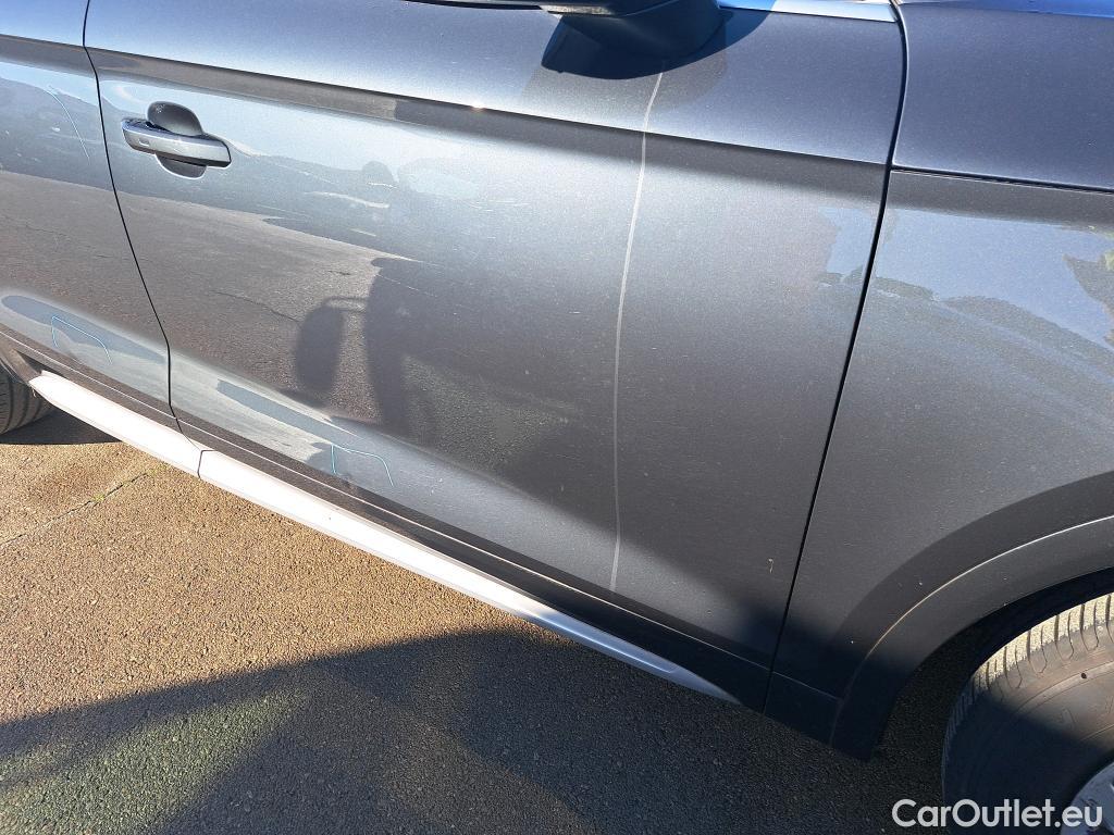  Audi  Q5 AUDI  / 2016 / 5P / todoterreno Design 35 TDI 120kW S tronic (AC) #13