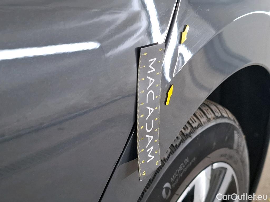  Volkswagen  Golf  VOLKSWAGEN / 2020 / 5P / Berline 1.4 eHybrid OPF 204 DSG6 Style #42