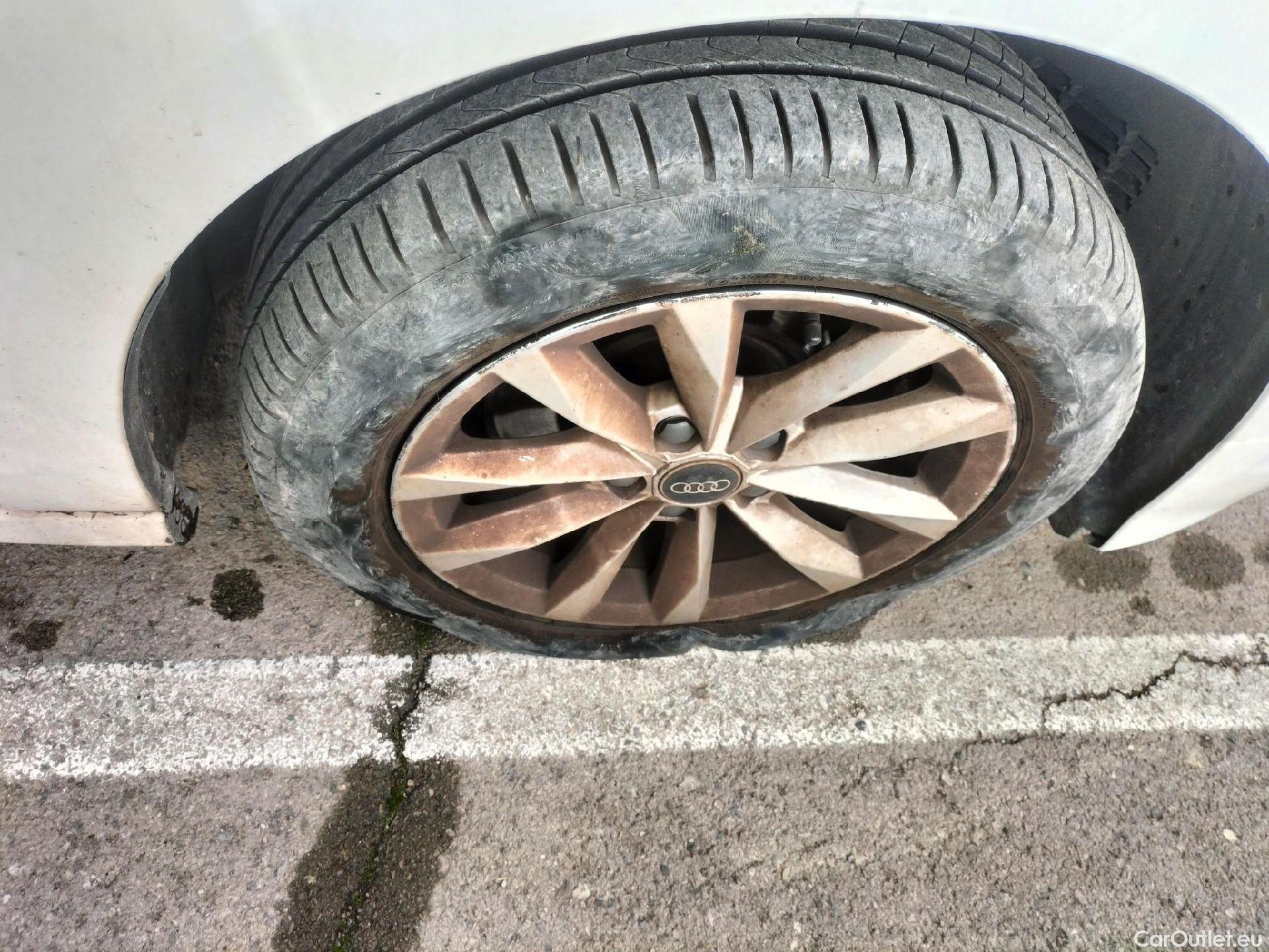  Audi  A3 AUDI  / 2020 / 5P / berlina con portón Sportback 30 TFSI 81kW (110CV) S tronic #55