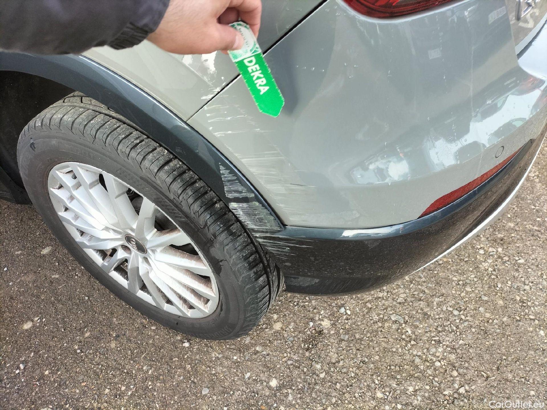  Audi  Q2 AUDI  / 2016 / 5P / todoterreno Design 30 TFSI 85kW (116CV) #31