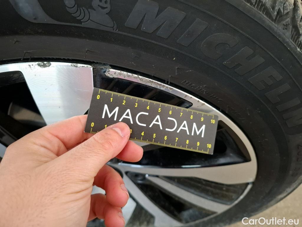  Volkswagen  Golf  VOLKSWAGEN / 2020 / 5P / Berline 1.4 eHybrid OPF 204 DSG6 Style #29