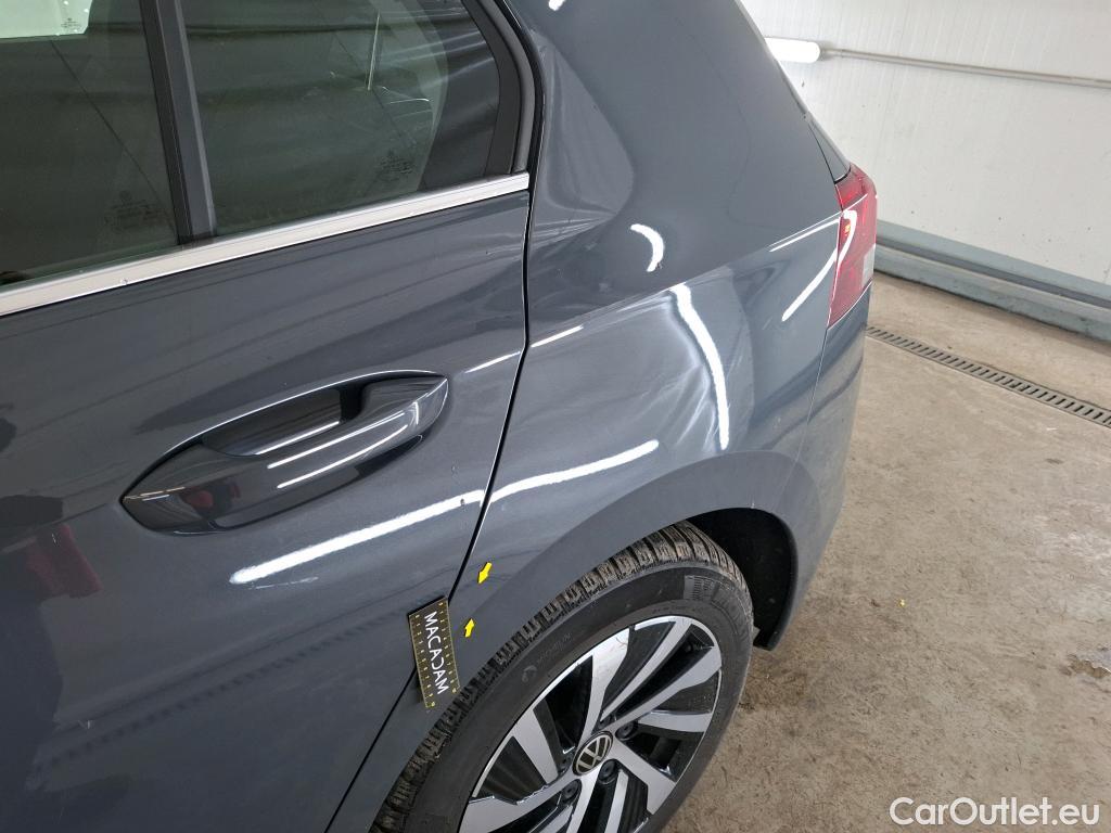  Volkswagen  Golf  VOLKSWAGEN / 2020 / 5P / Berline 1.4 eHybrid OPF 204 DSG6 Style #41