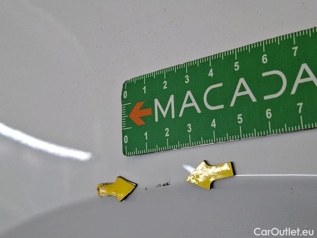  Volkswagen  Touran VOLKSWAGEN  5p Monovolume 2.0 TDI 150 DSG6 Carat BMT 7 places #28