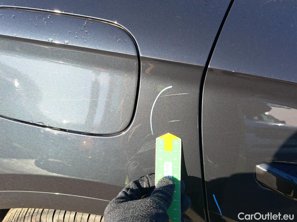  Audi  Q5 AUDI  / 2016 / 5P / todoterreno Design 35 TDI 120kW S tronic (AC) #38