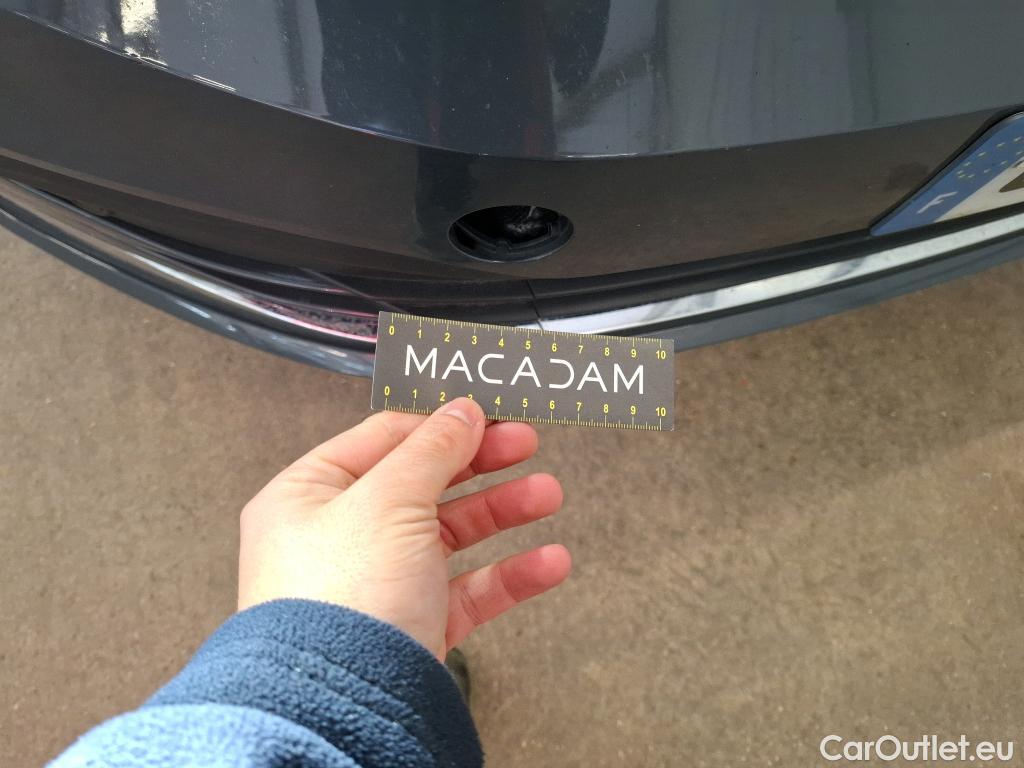  Volkswagen  Golf  VOLKSWAGEN / 2020 / 5P / Berline 1.4 eHybrid OPF 204 DSG6 Style #46