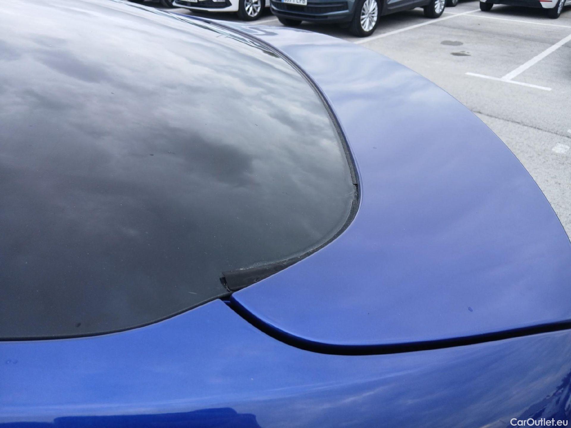  Hyundai   Ioniq HYUNDAI / 2019 / 5P / berlina con portón 1.6 GDI HEV Klass DCT #3