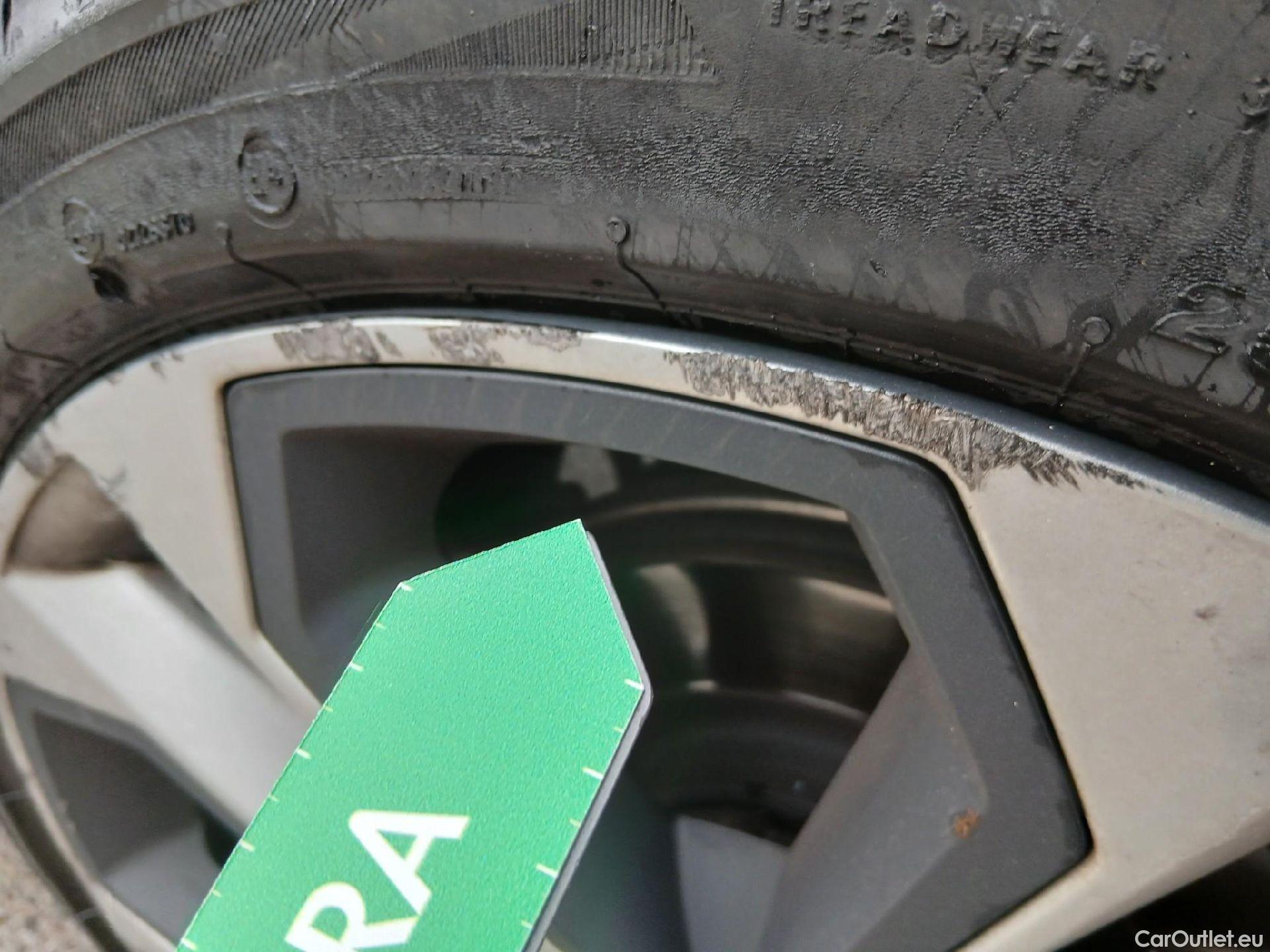  Audi  Q5 AUDI  SPORTBACK / 2020 / 5P / todoterreno Black line 40 TDI 150kW quattro-ultra #29