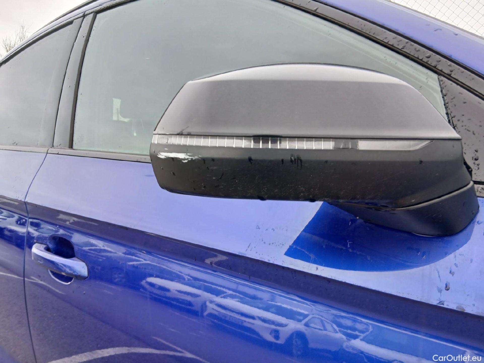  Audi  Q5 AUDI  SPORTBACK / 2020 / 5P / todoterreno Black line 40 TDI 150kW quattro-ultra #50