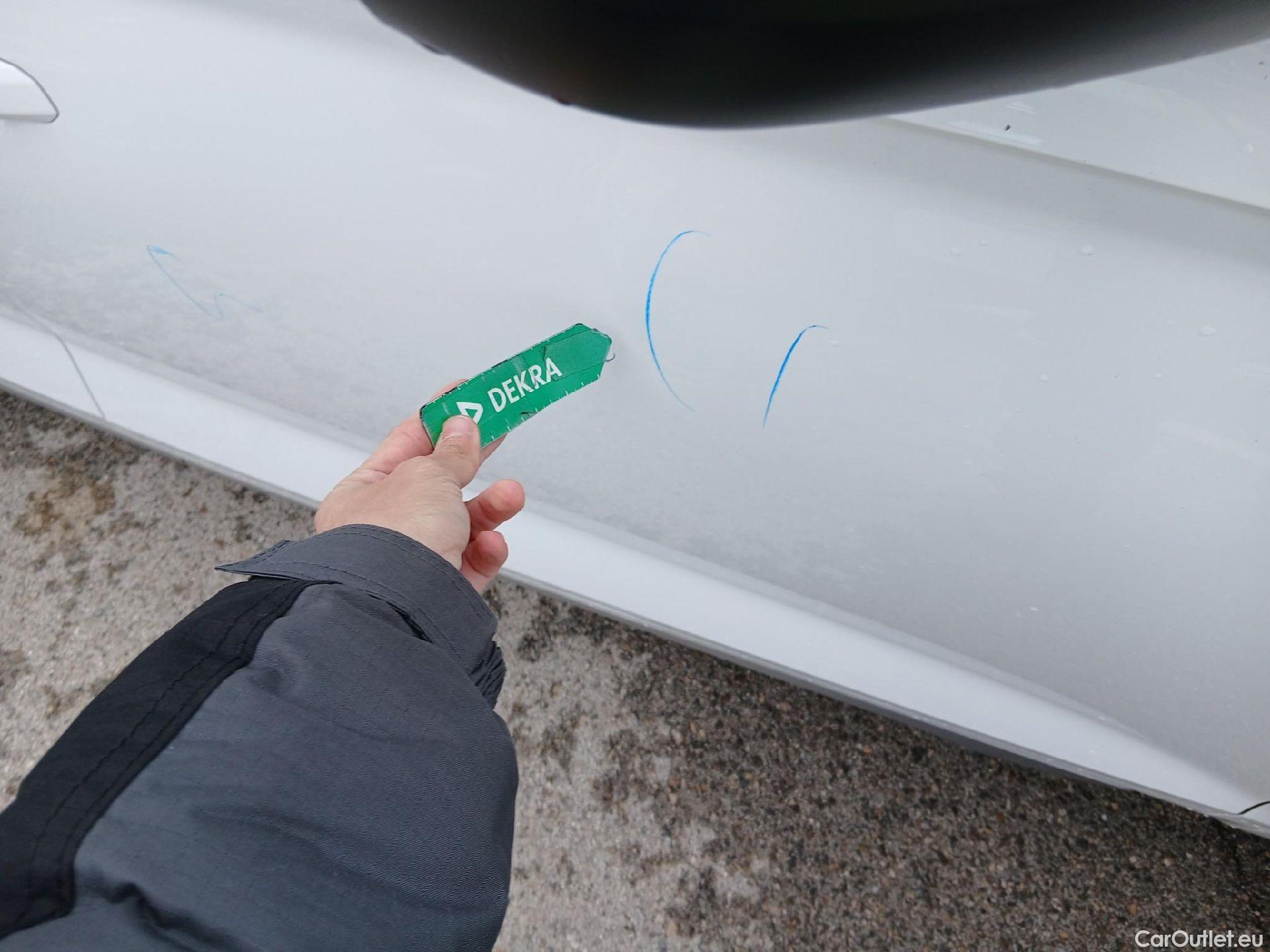  Land Rover  Discovery AUDI Q5 / 2020 / 5P / todoterreno Advanced 35 TDI 120kW S tronic (AC2) #23