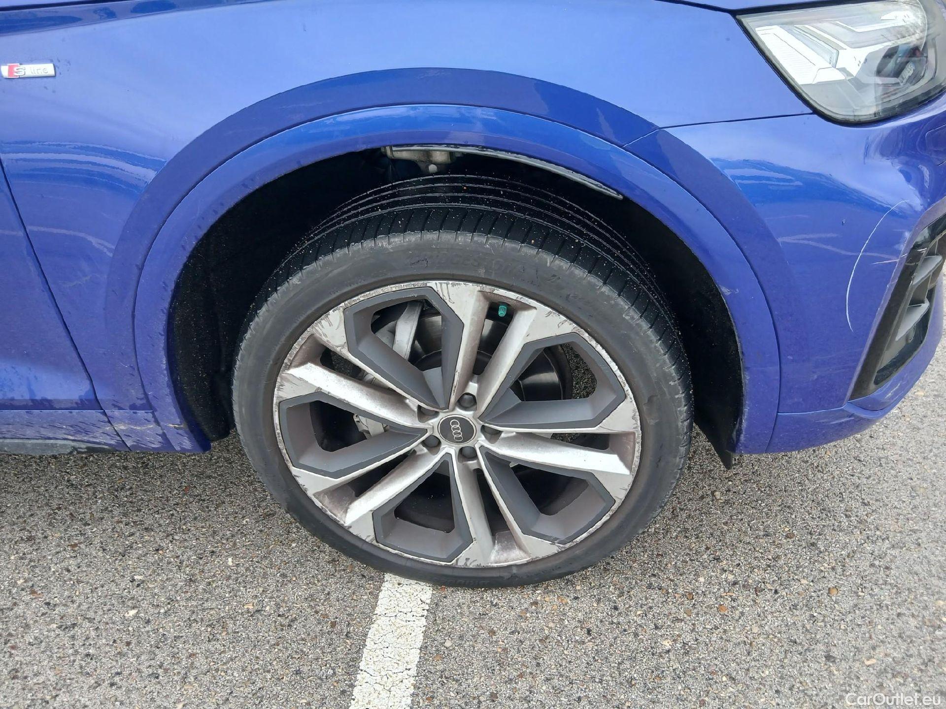  Audi  Q5 AUDI  SPORTBACK / 2020 / 5P / todoterreno Black line 40 TDI 150kW quattro-ultra #54