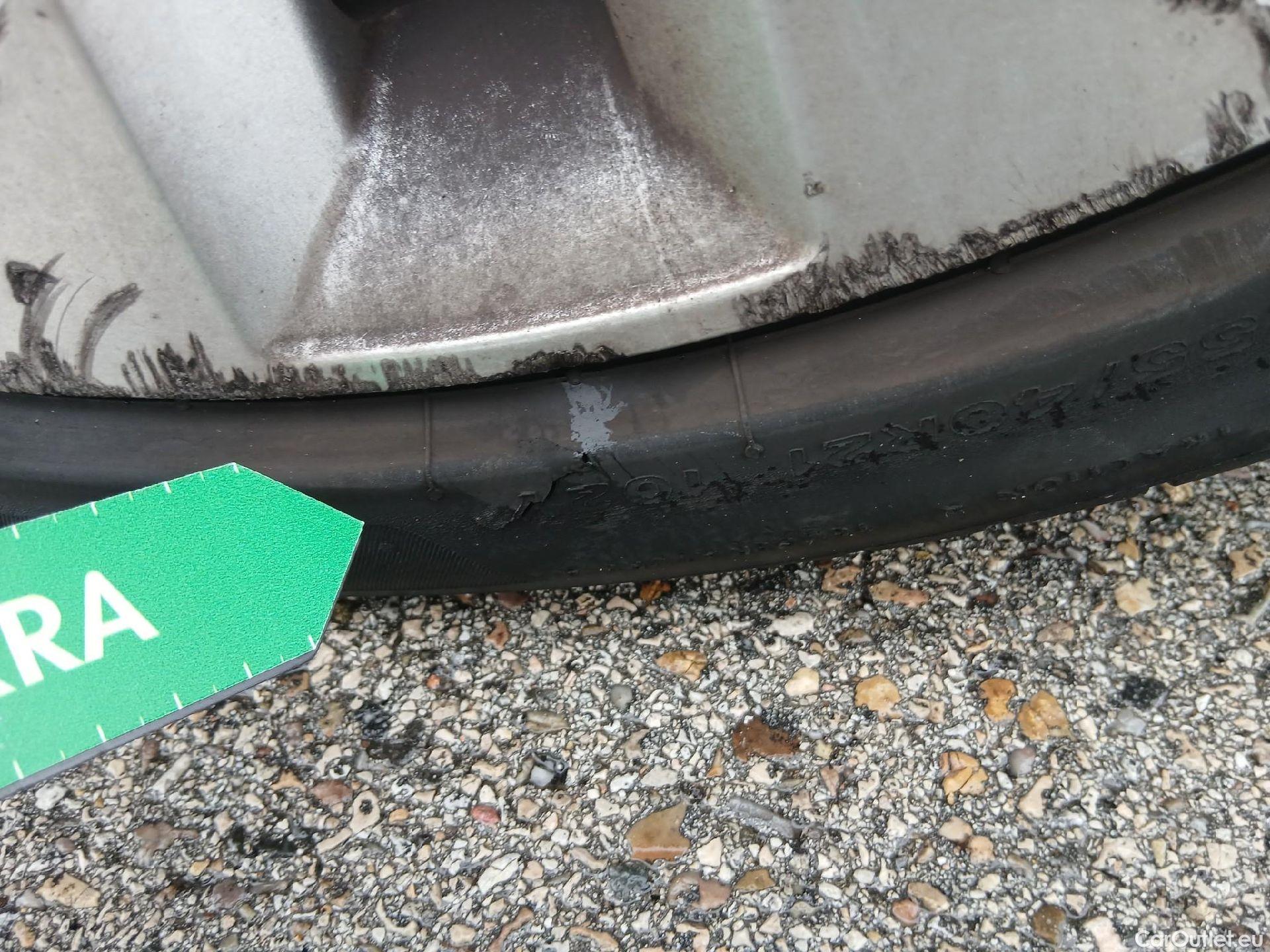  Audi  Q5 AUDI  SPORTBACK / 2020 / 5P / todoterreno Black line 40 TDI 150kW quattro-ultra #58