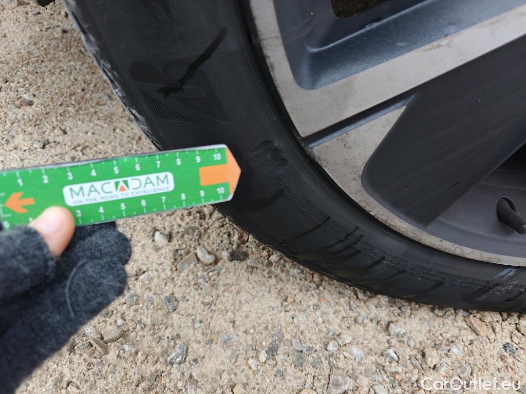  Cupra  Formentor CUPRA  / 2020 / 5P / todoterreno 1.4 e-Hybrid 150kW (204 CV) DSG (AC) #6