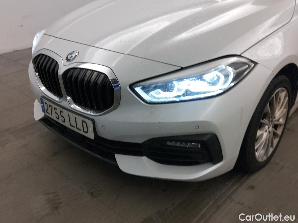  Bmw  Serie 1 BMW  / 2019 / 5P / berlina con portón 118i #11
