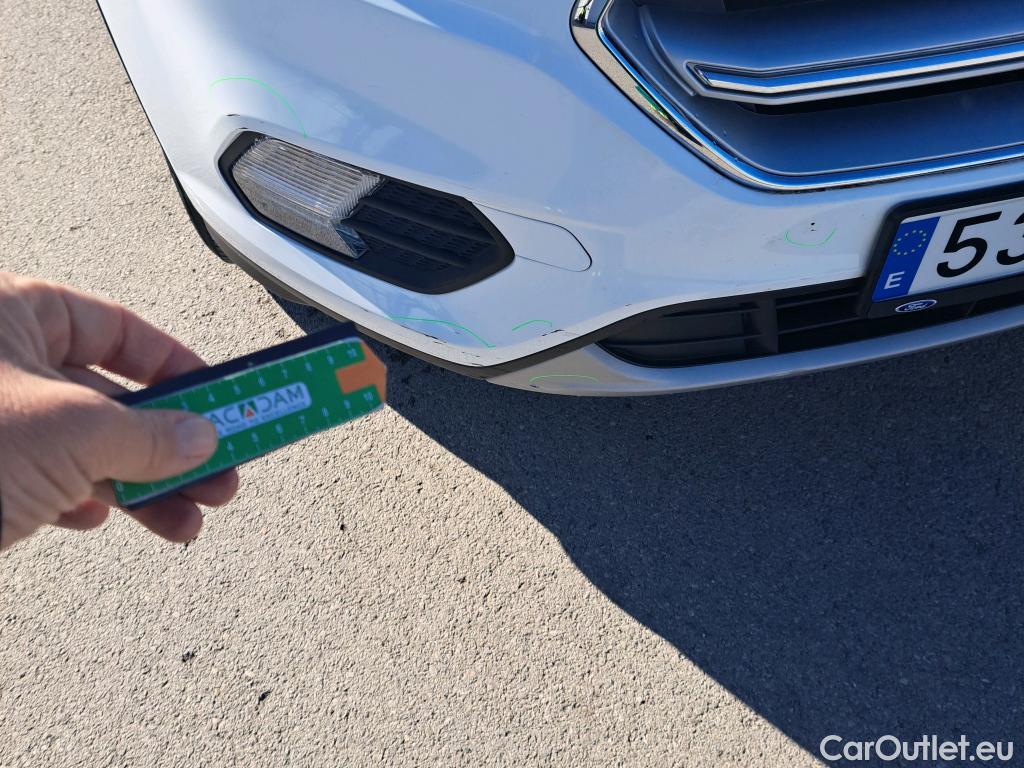  Ford  Kuga FORD  / 2016 / 5P / todoterreno 1.5 EcoBoost 88kW 4x2 Trend+ (CX) #27