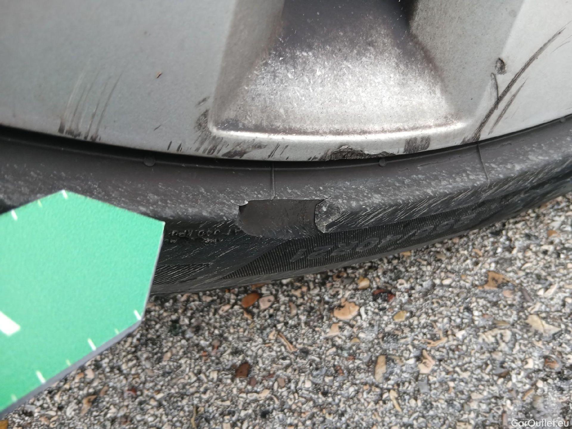  Audi  Q5 AUDI  SPORTBACK / 2020 / 5P / todoterreno Black line 40 TDI 150kW quattro-ultra #60