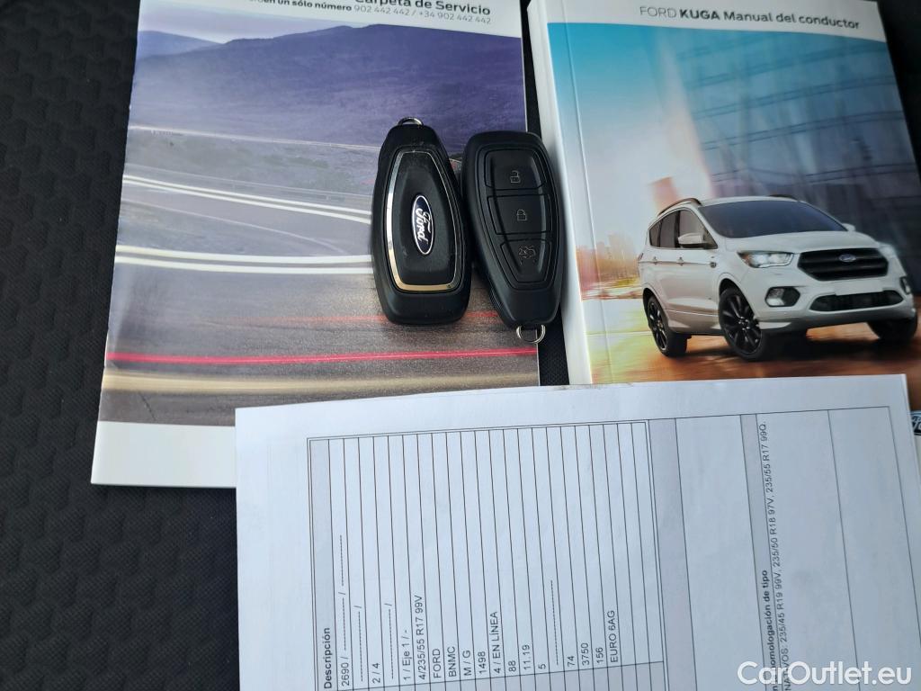  Ford  Kuga FORD  / 2016 / 5P / todoterreno 1.5 EcoBoost 88kW 4x2 Trend+ (CX) #8