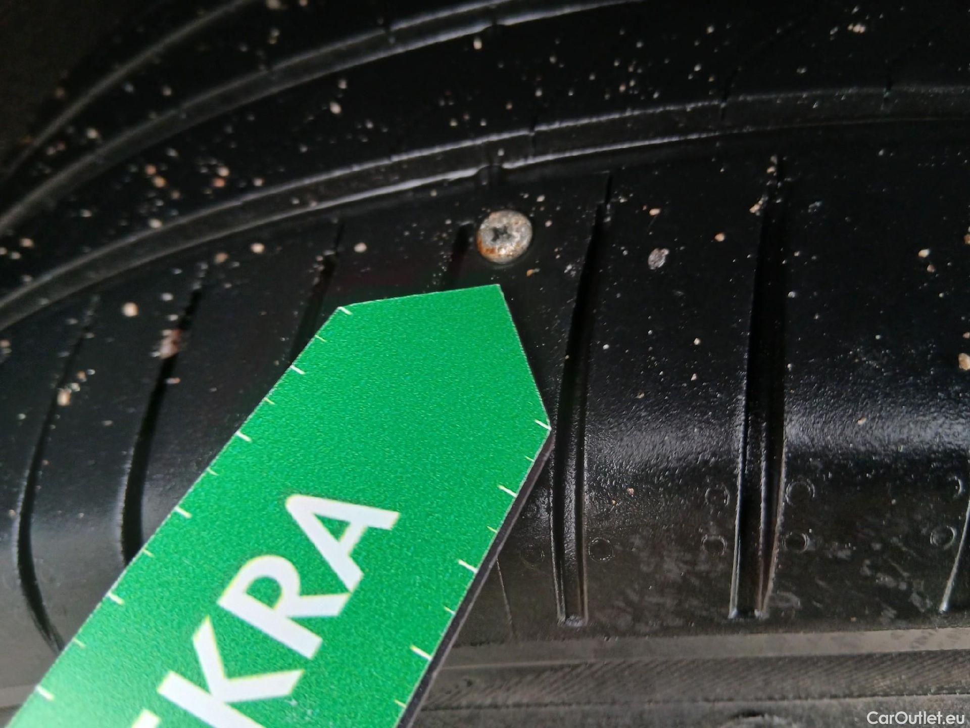  Audi  Q5 AUDI  SPORTBACK / 2020 / 5P / todoterreno Black line 40 TDI 150kW quattro-ultra #62