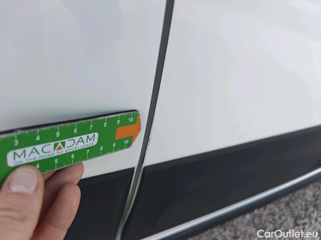  Citroen  C3 CITROEN  / 2020 / 5P / berlina con portón PureTech 60kW (83CV) Feel Pack (CX) #44