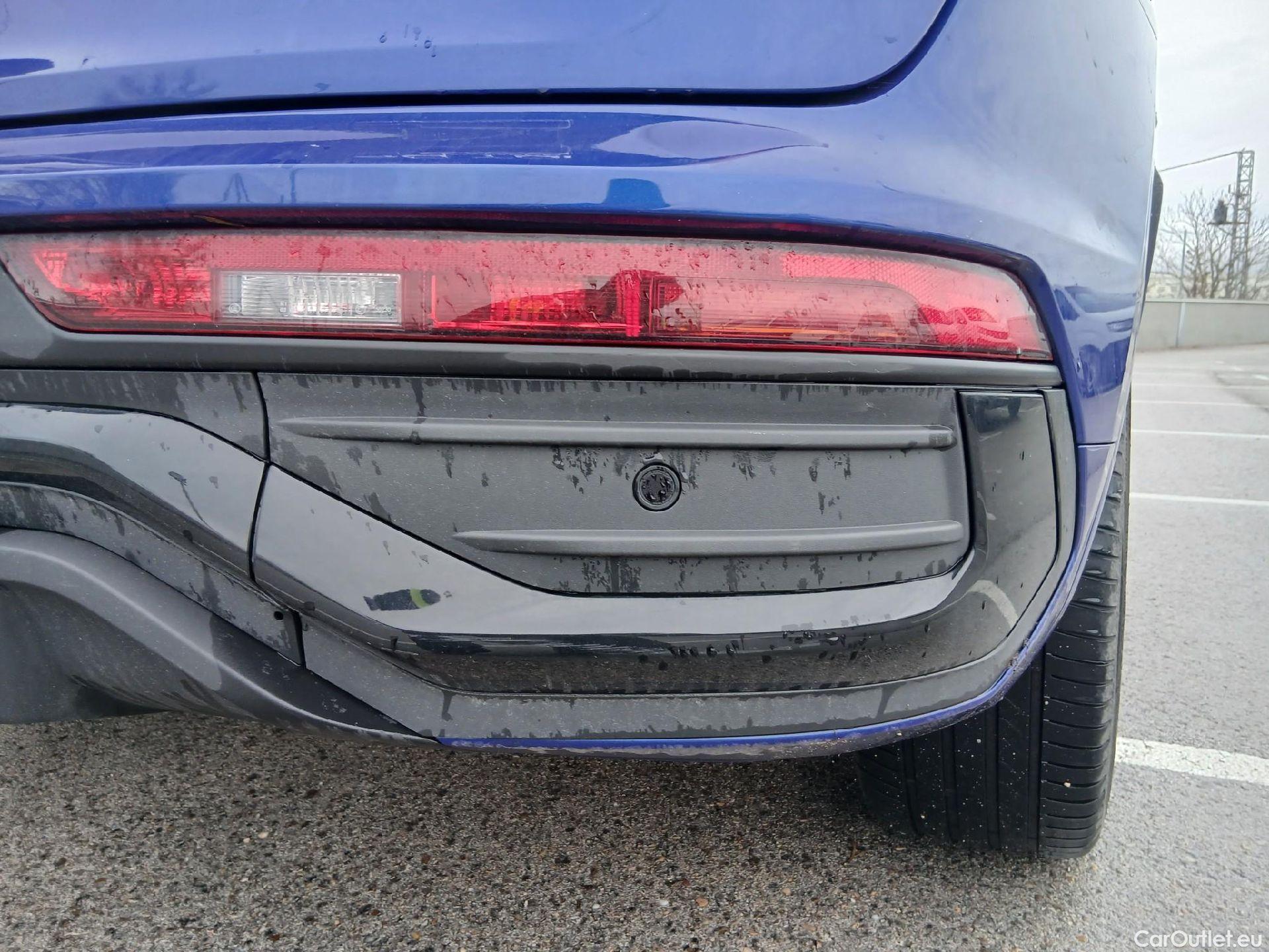  Audi  Q5 AUDI  SPORTBACK / 2020 / 5P / todoterreno Black line 40 TDI 150kW quattro-ultra #36